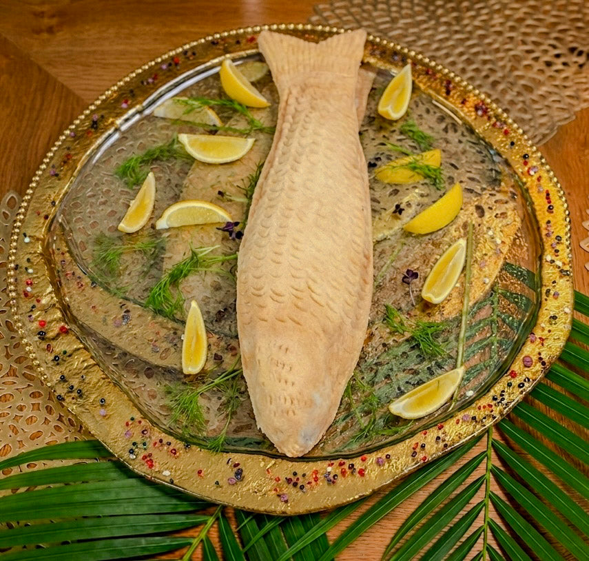Round platter flat clear with gold rim & dots D. 55cm