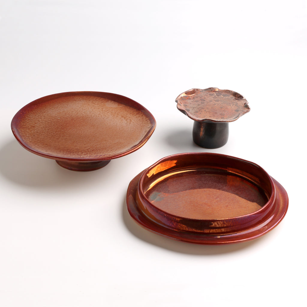 Set of 3 pieces- 1 platter 28cm - 2 Risers Medium & Small