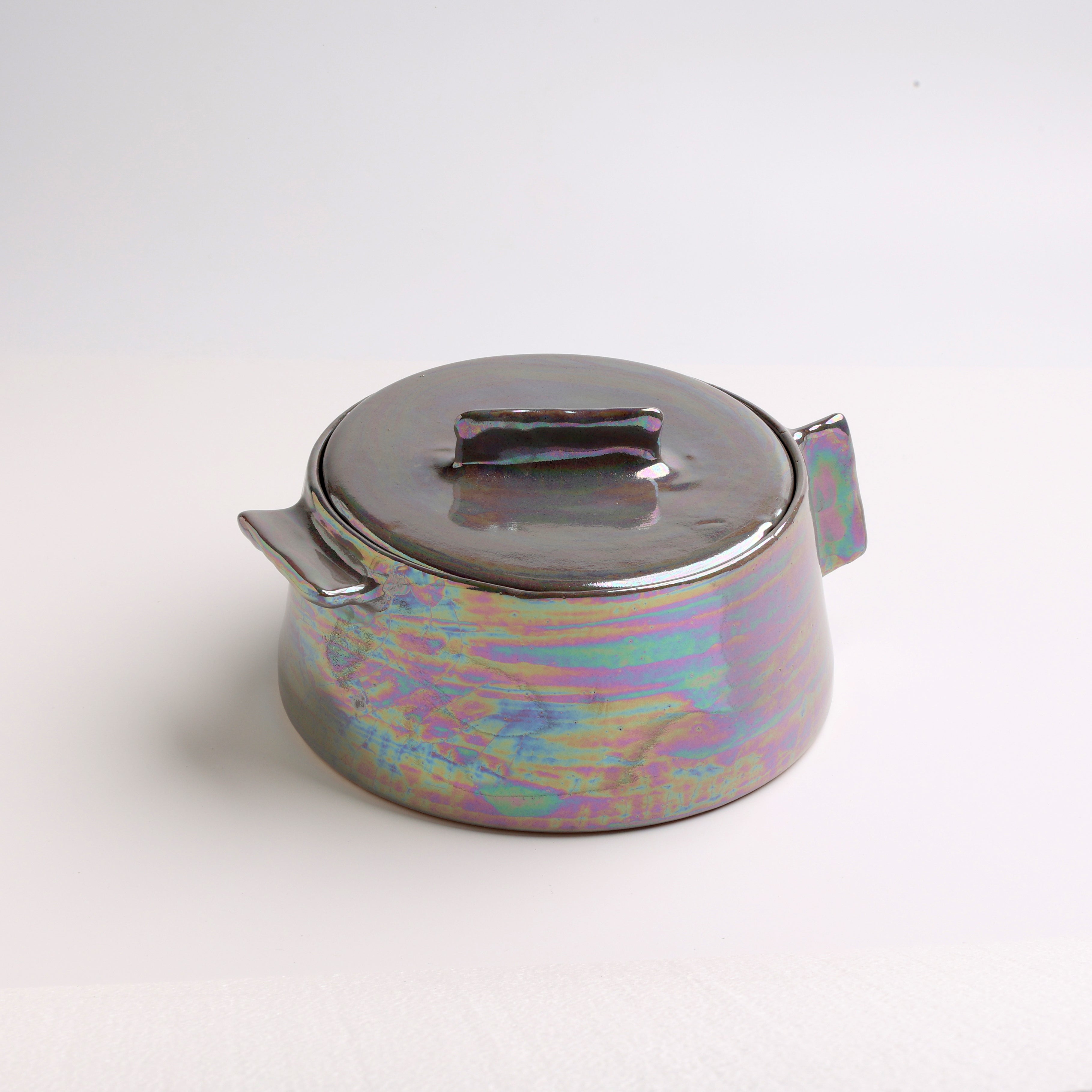 Pot with lid