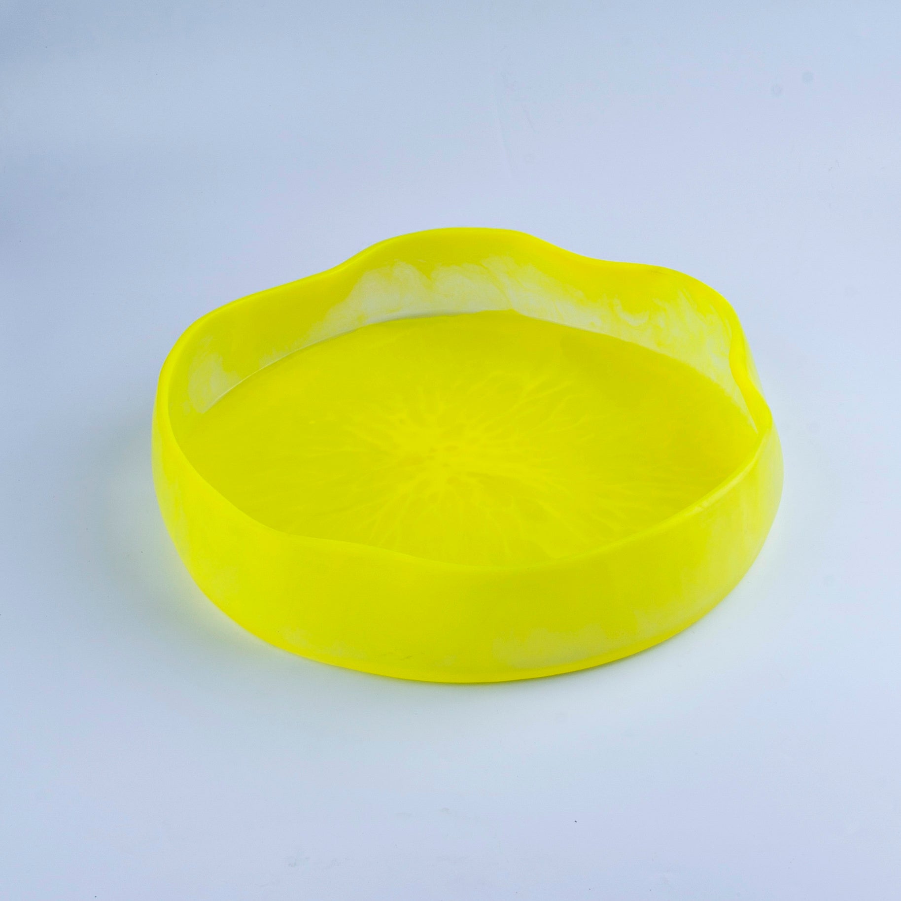 Small flat bowl 28cm