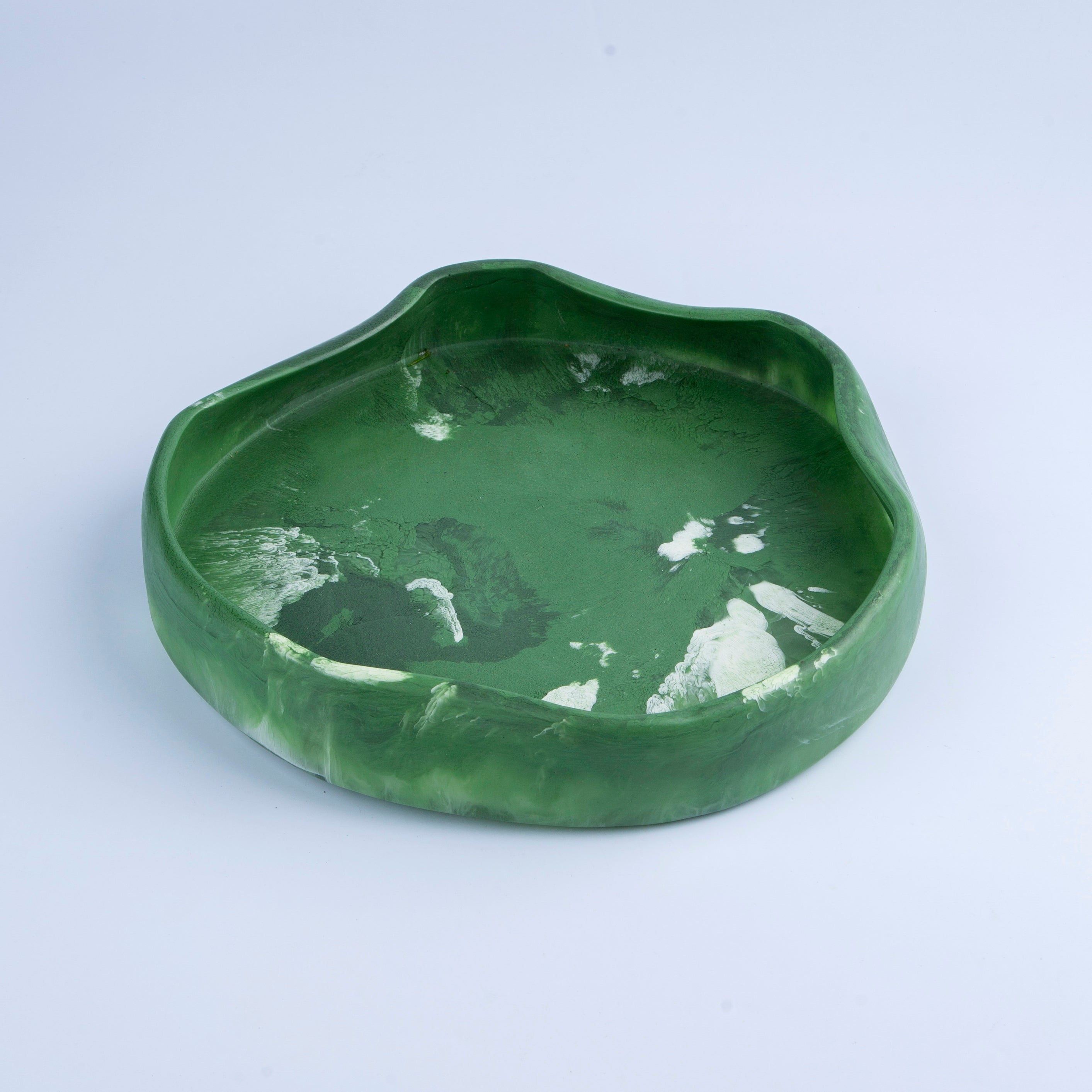 Large flat bowl 38cm