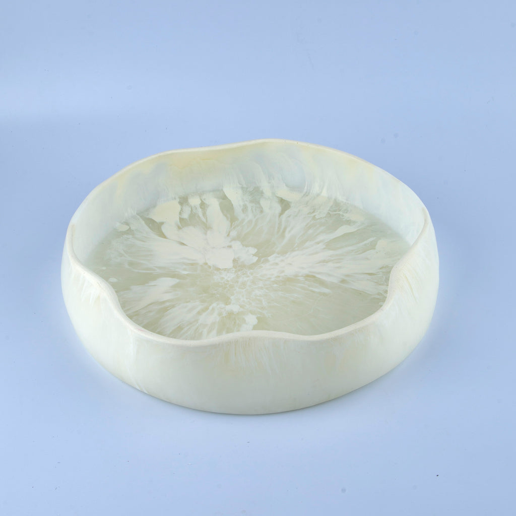 Small flat bowl 28cm