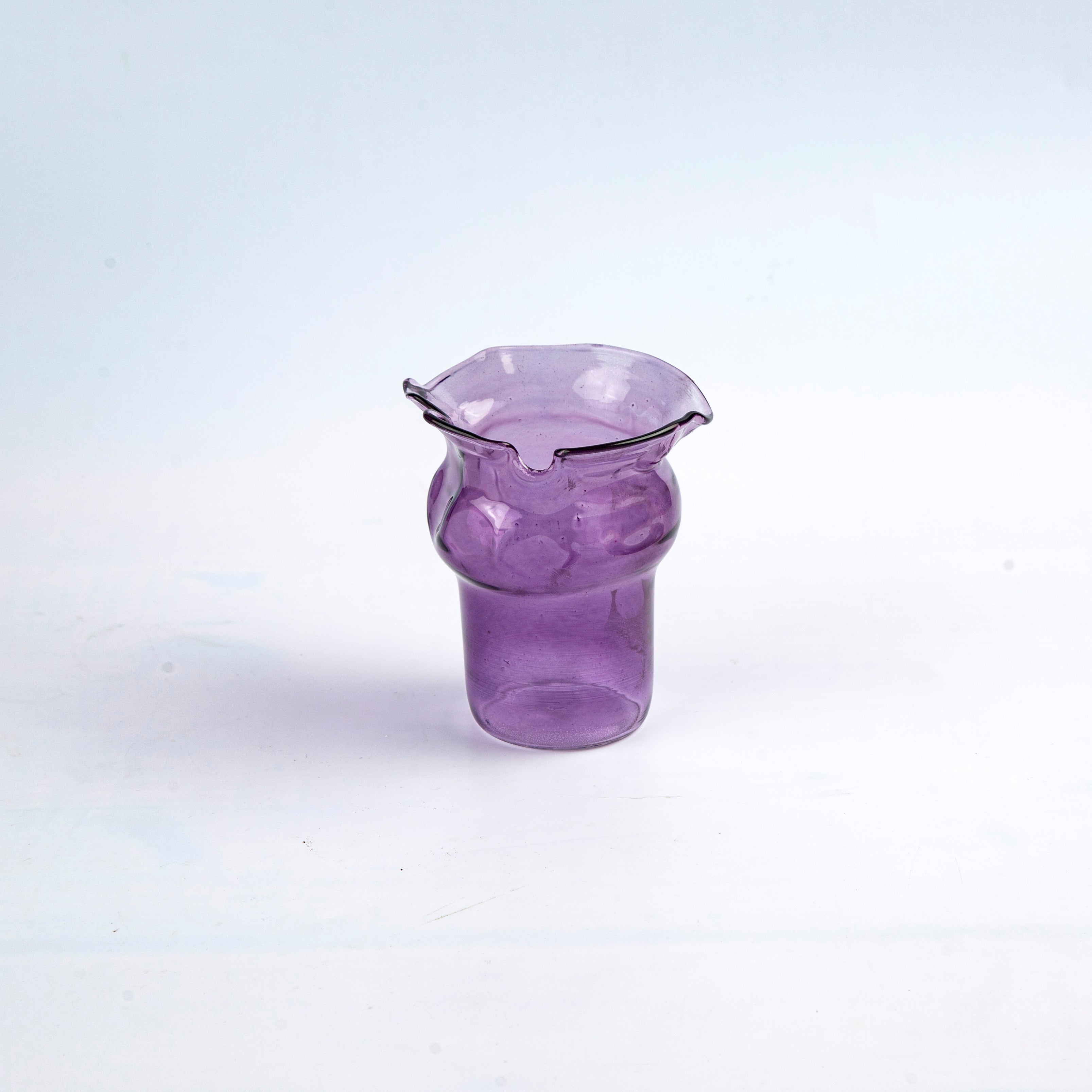 Rose-shaped tumbler -handmade blown glass- Lxl.10x10cm